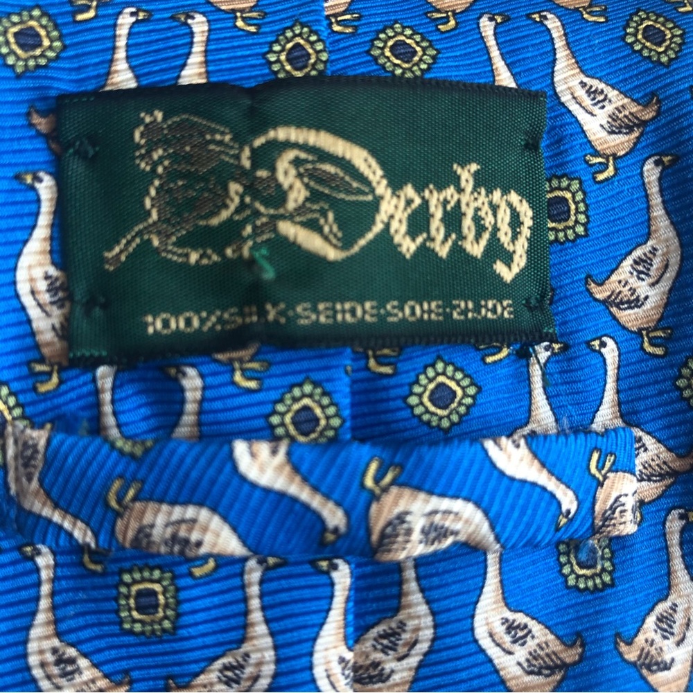 NeckTie - Picture 3 of 6